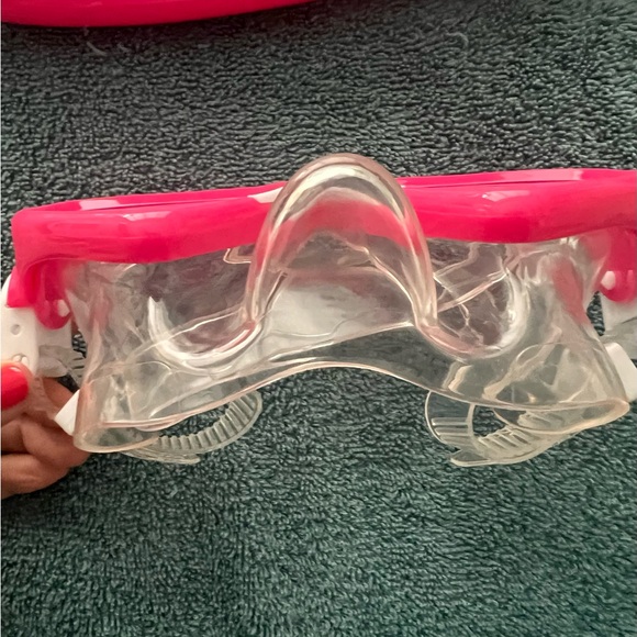 AQUA LUNG SWIM MASK AND SNORKEL- NWOT PINK/ WHITE -ADULT - Picture 6 of 12